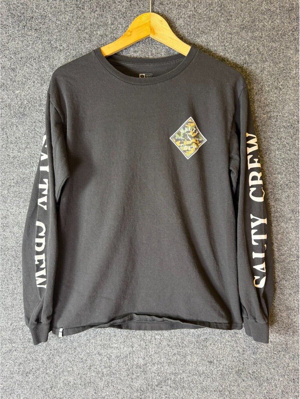 Salty Crew Mens Long Sleeve Shirt Medium Black Camo Sink Or Swim Graphic Fishing